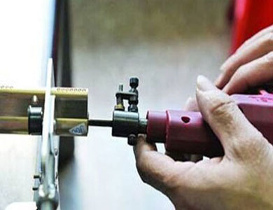 田家庵24小时上门开锁公司